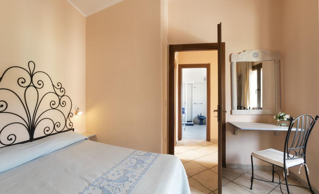 Residence Lido Chelo Bosa Marina Kültér fotó